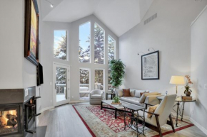 Luxury 4-Bedroom Home Close to Slopes with On-site Hot Tub home, Edwards